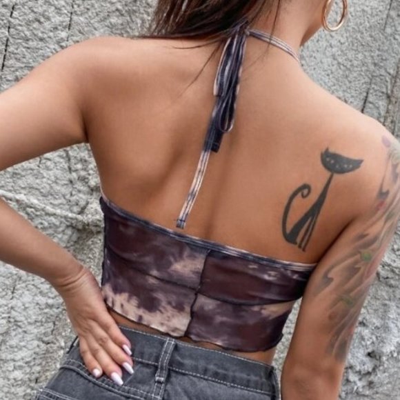 Distressed crop top - Picture 2 of 2